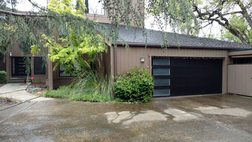Custom Garage Doors in Sacramento and the Surrounding Areas